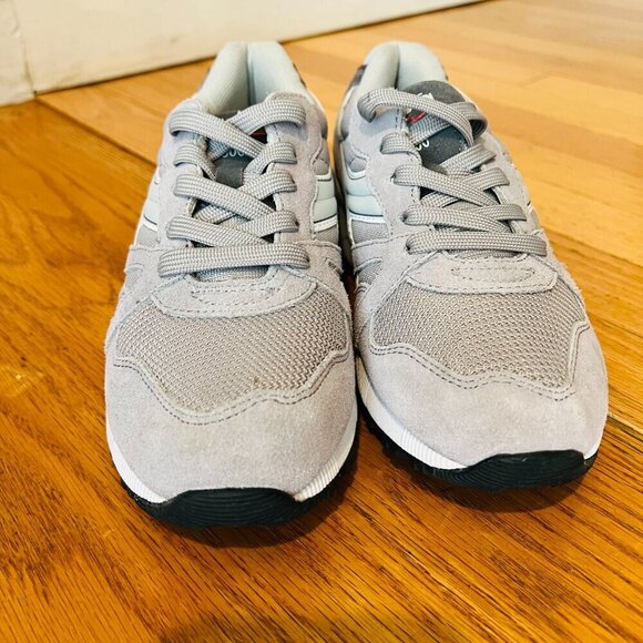 Diadora SAMPLE Women's Size 3.5 High Cushioned Running Shoes - Picture 11 of 16